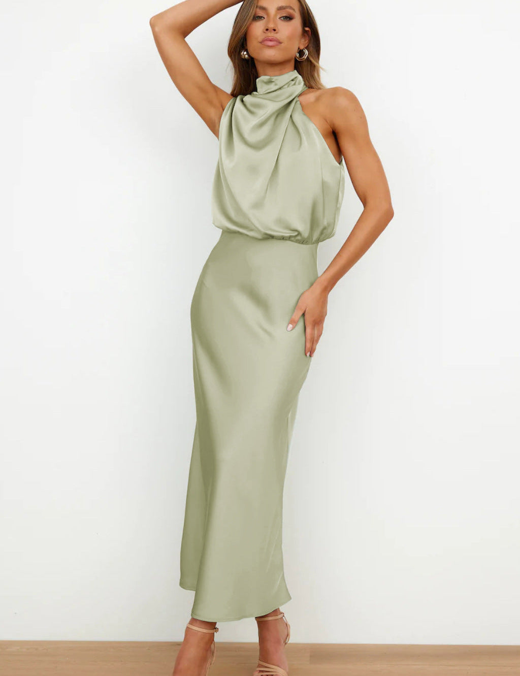 Tyra | Vestido de soirée elegante com decote halter