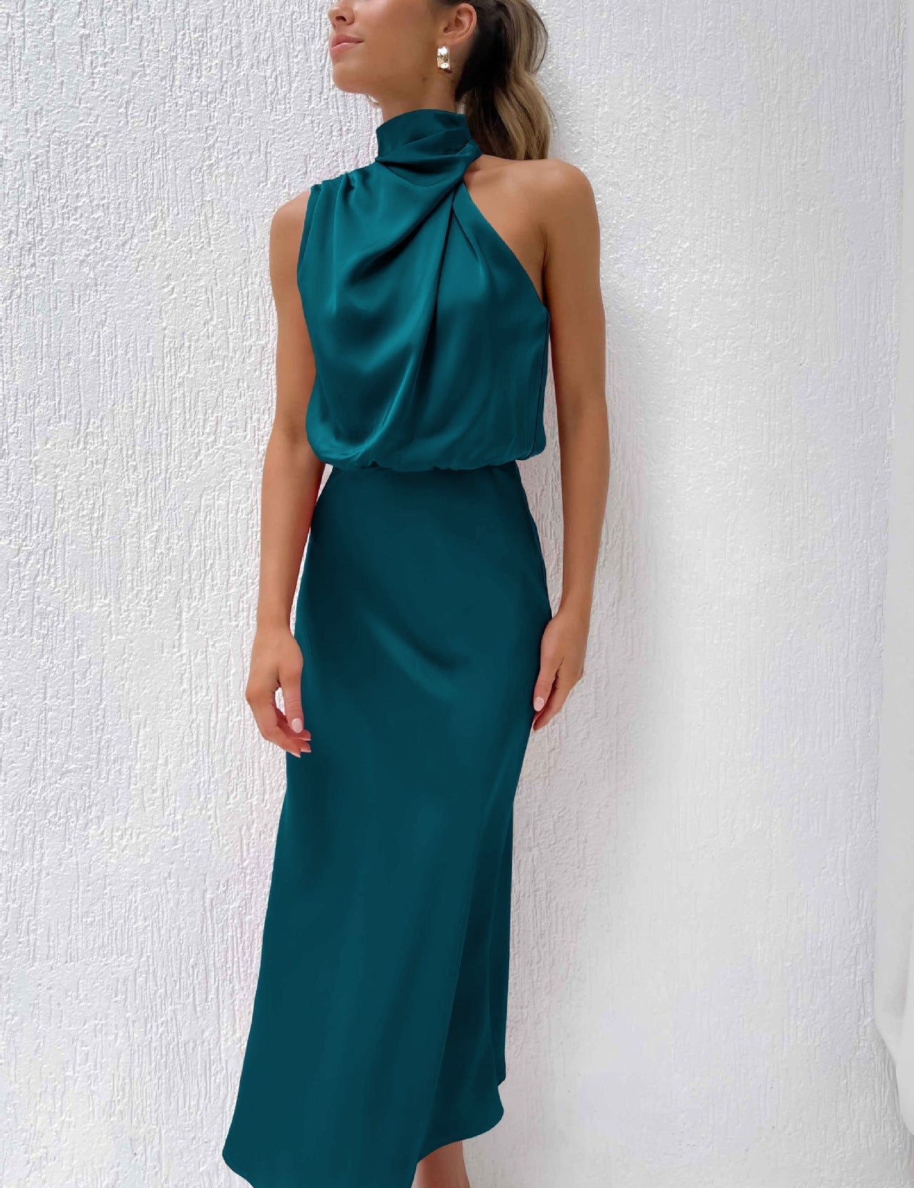 Tyra | Vestido de soirée elegante com decote halter