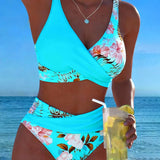 Biquíni com estampado floral em contraste e fenda