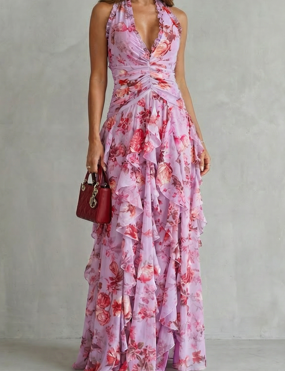 Belladina | Vestido Longo Romântico Kaskada de Rosas com Decote Americano