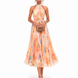 Aurora | Vestido com Halter e Padrão Aquarela