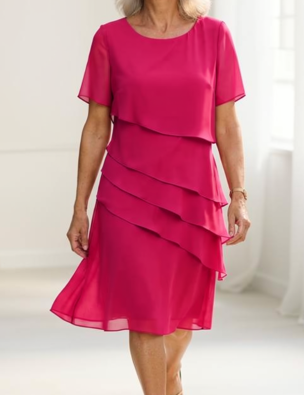 Juliette – Vestido elegante fluido com volantes