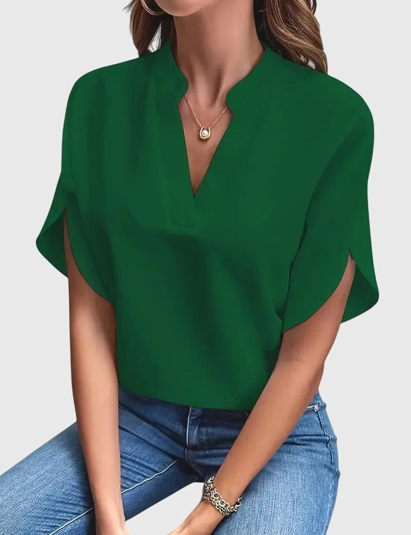 Beatrix™ | Camisa com decote em V