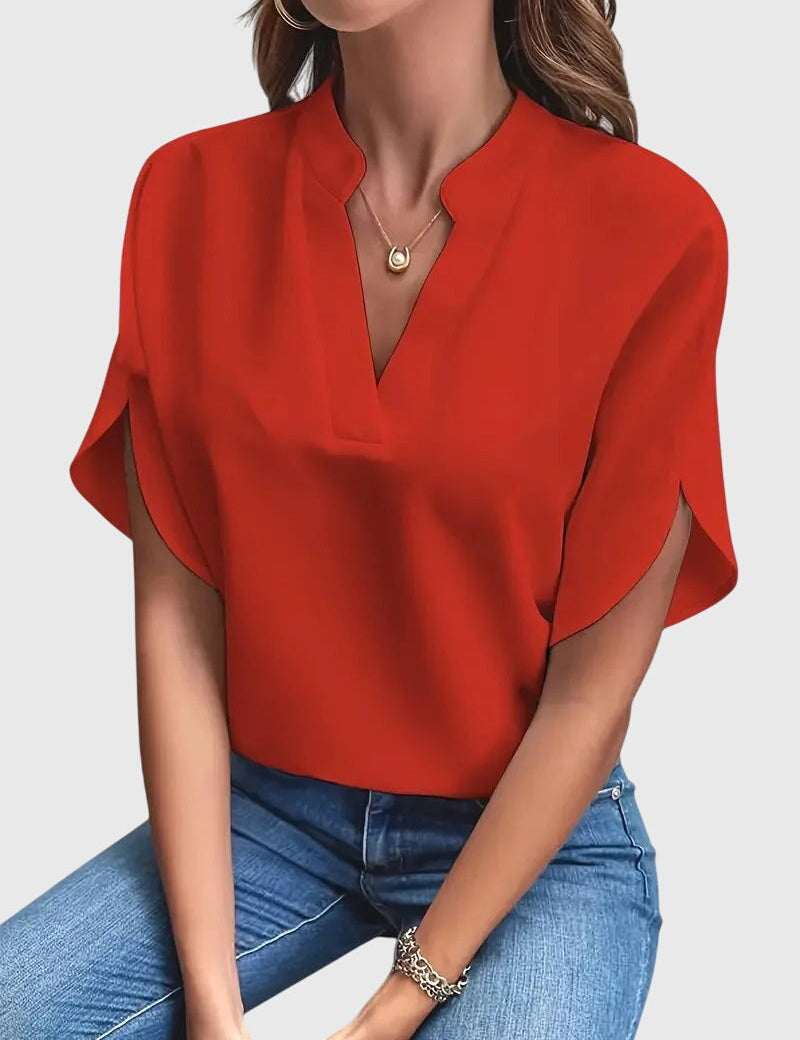Beatrix™ | Camisa com decote em V