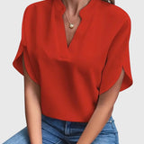 Beatrix™ | Camisa com decote em V
