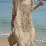 Vestido informal de mulher bordado.