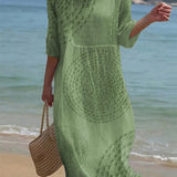 Vestido informal de mulher bordado.