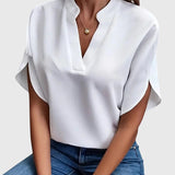 Beatrix™ | Camisa com decote em V