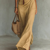 Vestido longo cintado com mangas longas e lapelas