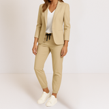 Beatriz | Elegância Moderna em um Conjunto Confortável