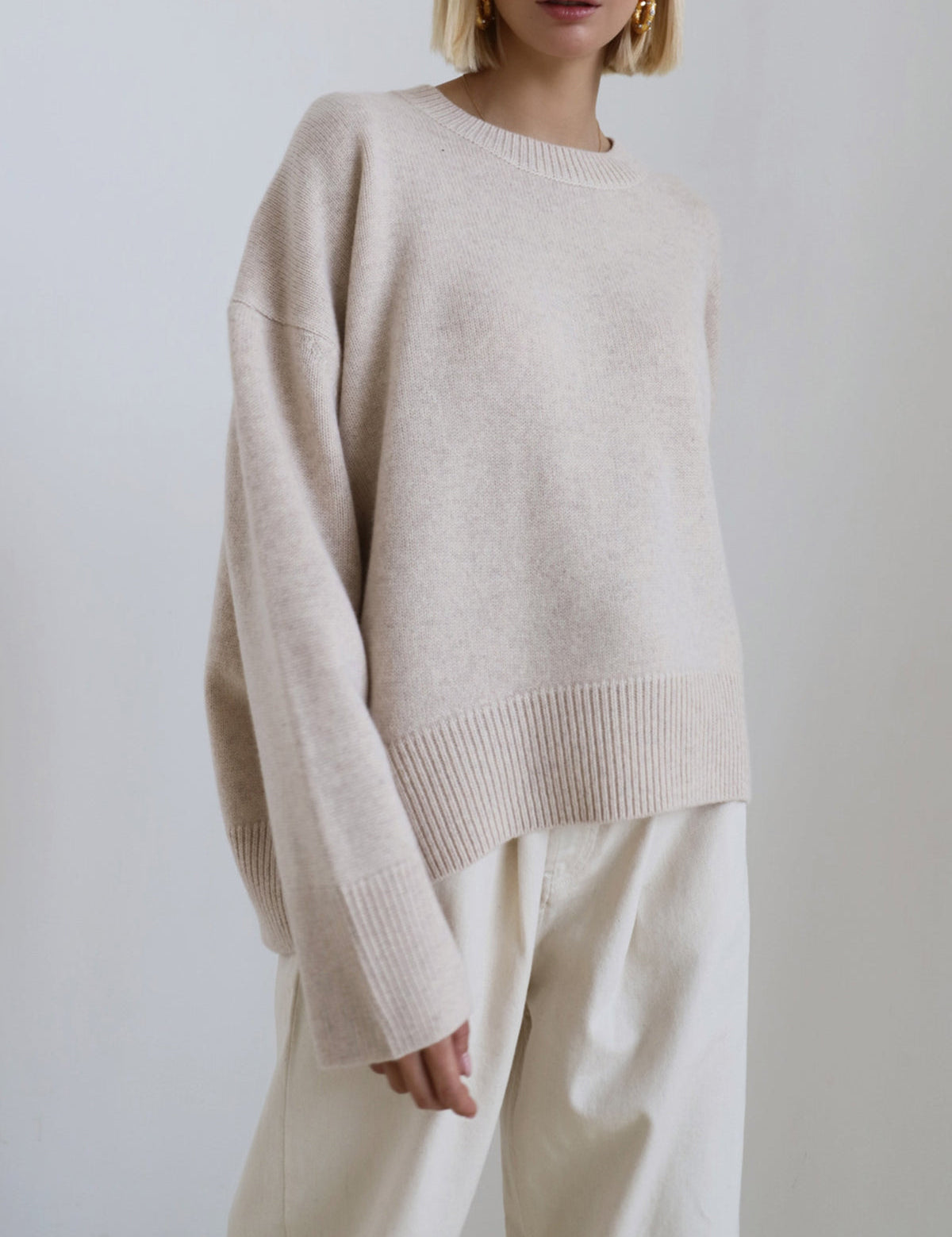 Heidi | Sweater de Gola Redonda Oversized e Relaxado
