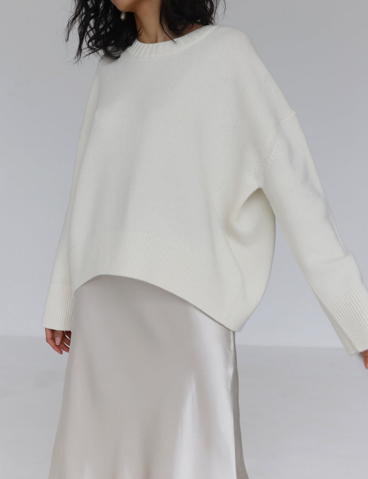 Heidi | Sweater de Gola Redonda Oversized e Relaxado