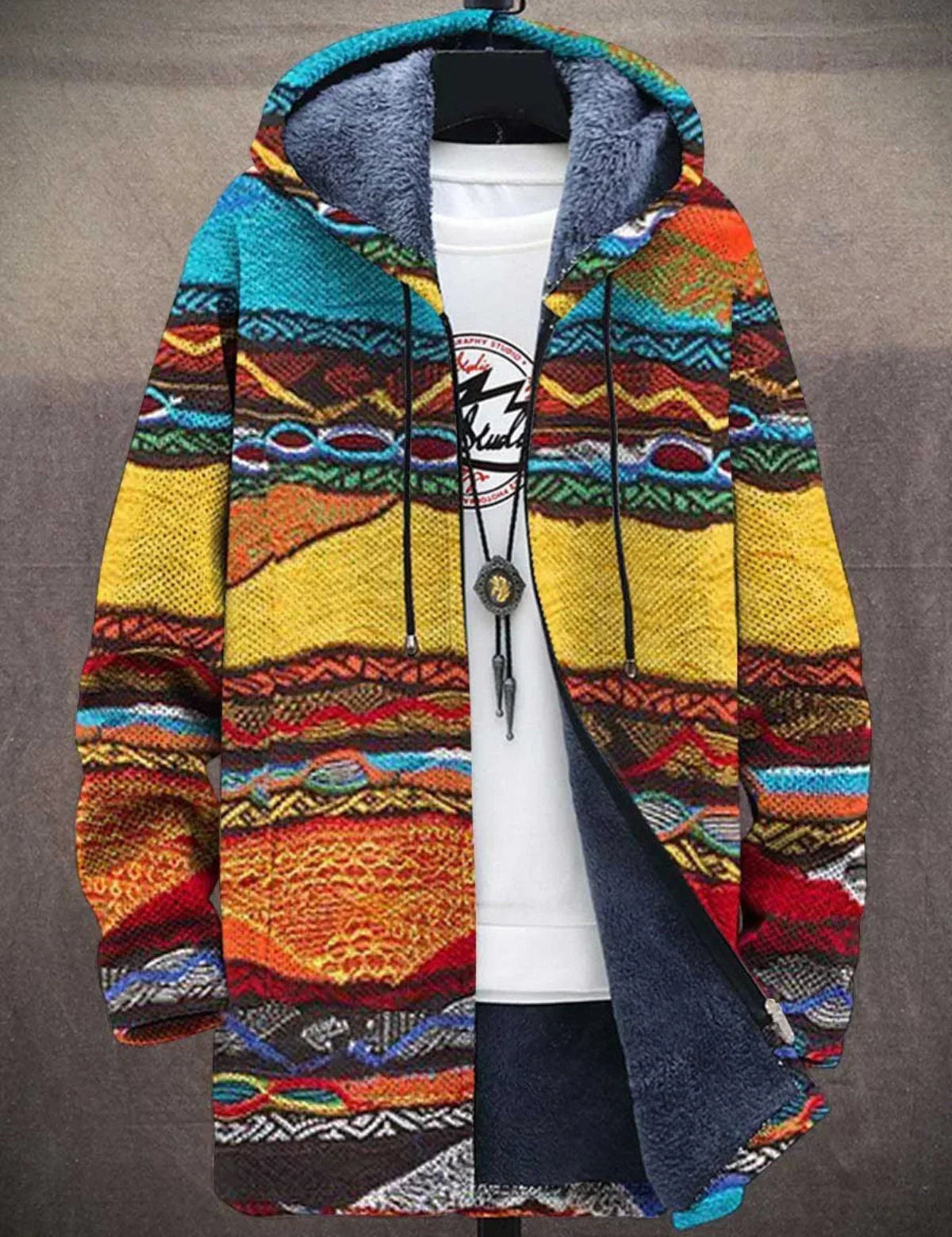 Delia | Cardigan Artístico com Capuz