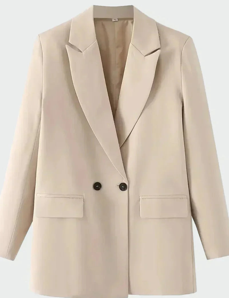 Casaco Oversized com Linha Moderna