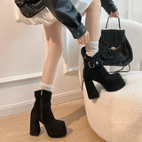 Amália - Botas de estilo urbano com personalidade e confiança