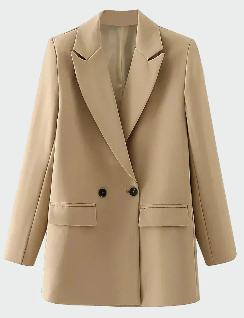 Casaco Oversized com Linha Moderna