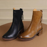 Botins em Couro