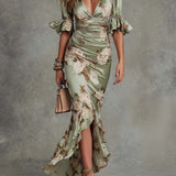 Anastasia | Vestido Longo em Cetim com Estampa Floral