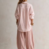 Capucine | Camisa Branca Larga e Calças Lantern Verde Oliva