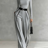 Céline | Conjunto Chic com Gola Alta & Calças Largas