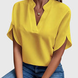 Beatrix™ | Camisa com decote em V