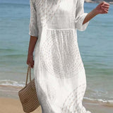 Vestido informal de mulher bordado.