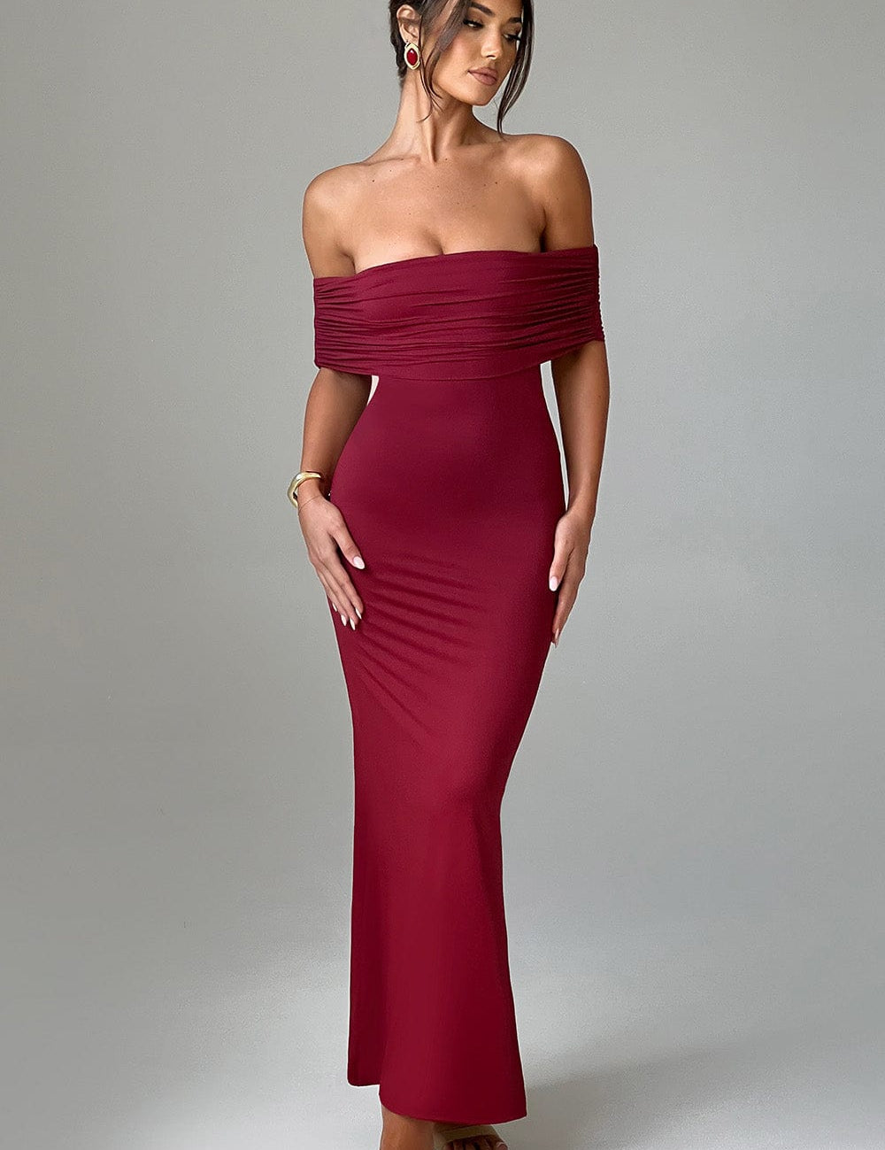 Tindra | Robe longa Bardot refinada