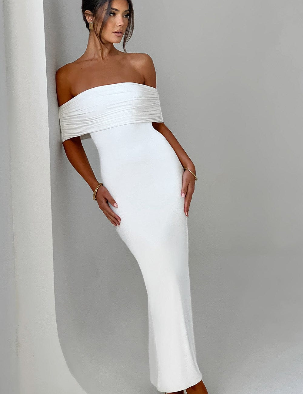 Tindra | Robe longa Bardot refinada