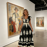 Candela | Vestido maxi barroco com decote em V