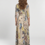 Caroline | Robe maxi portefeuille a flores com mangas três-quartos