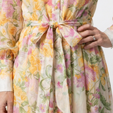 Delphine | Vestido maxi fluido de mangas longas e flores